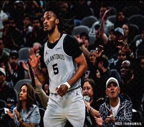 加拉格尔强,对决巴萨意,义非凡,宝威体育官网,APP下载,注册领彩金,官方网站,网站入口